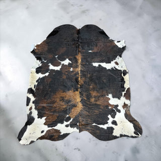 7.8x6.7ft Brazilian cowhide rug (b09)