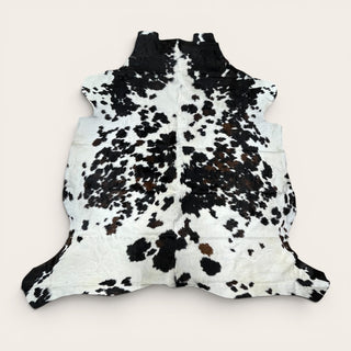 7x6.8ft Brazilian cowhide rug (f11)