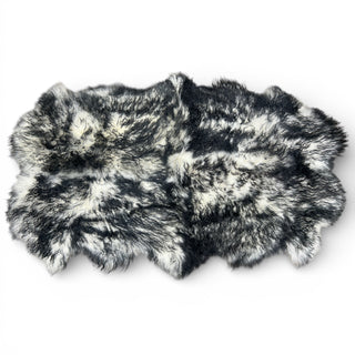 4x6’ White and black tips - Mongolian sheepskin