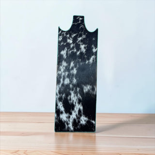 Turquoise all cowhide necklace display (m32)