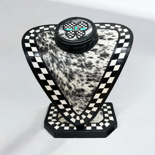Deluxe Checker bow necklace display