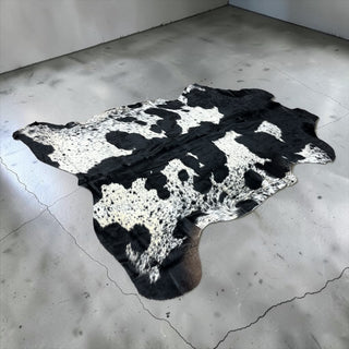 6.6x6.6ft Brazilian cowhide rug (c16)