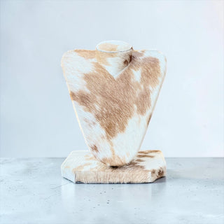 Tan all cowhide necklace display (u10)