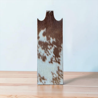 Tan all cowhide necklace display (m29)