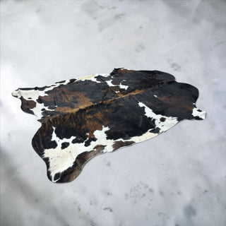 7.8x6.7ft Brazilian cowhide rug (b09)