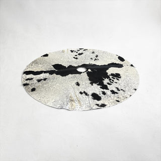 5x5 all cowhide tree skirt