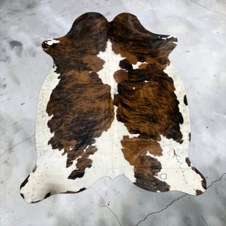 6.10x6ft Brazilian cowhide rug (z1)