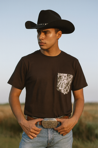 Brown T-shirt with cowhide pocket