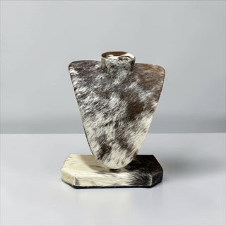 Small all cowhide necklace display (a16)