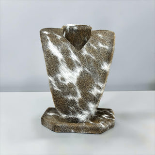 All cowhide necklace display (a1)