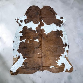 6.7x5.8ft Brazilian cowhide rug (b13)