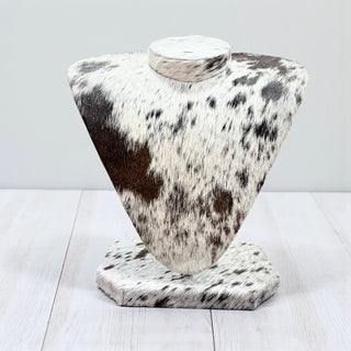 Deluxe cowhide necklace display (F7)