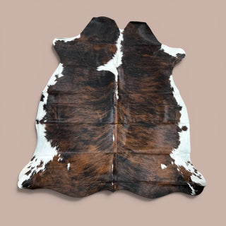 6x6ft Brazilian cowhide rug (s11)