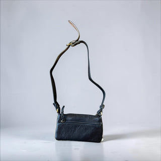 Black buckle crossbody kids bag