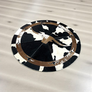 5x5’ longhorn cowhide patchwork rug
