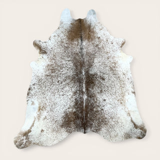 6-7’ salt pepper cowhide rug (i01)