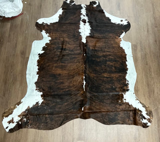 7-8’ Brazilian cowhide rugs (v18)
