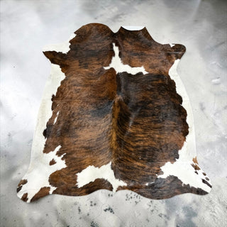 6x5.10ft Brazilian cowhide rug (a4)