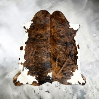 6.4x5.11ft Brazilian cowhide rug (a9)