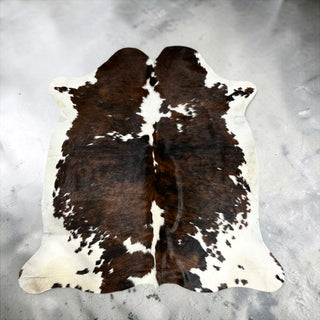 6.2x5.11ft Brazilian cowhide rug (a13)