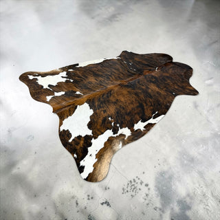 6x5.10ft Brazilian cowhide rug (a15)