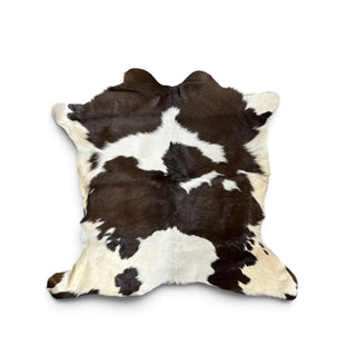 2.8x2.10ft calf hide (i9)