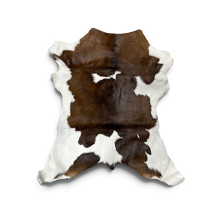 3.9x3.7ft calf hide (i24)