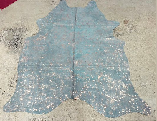 Rose gold on grey suede cowhide - 7x8 ft