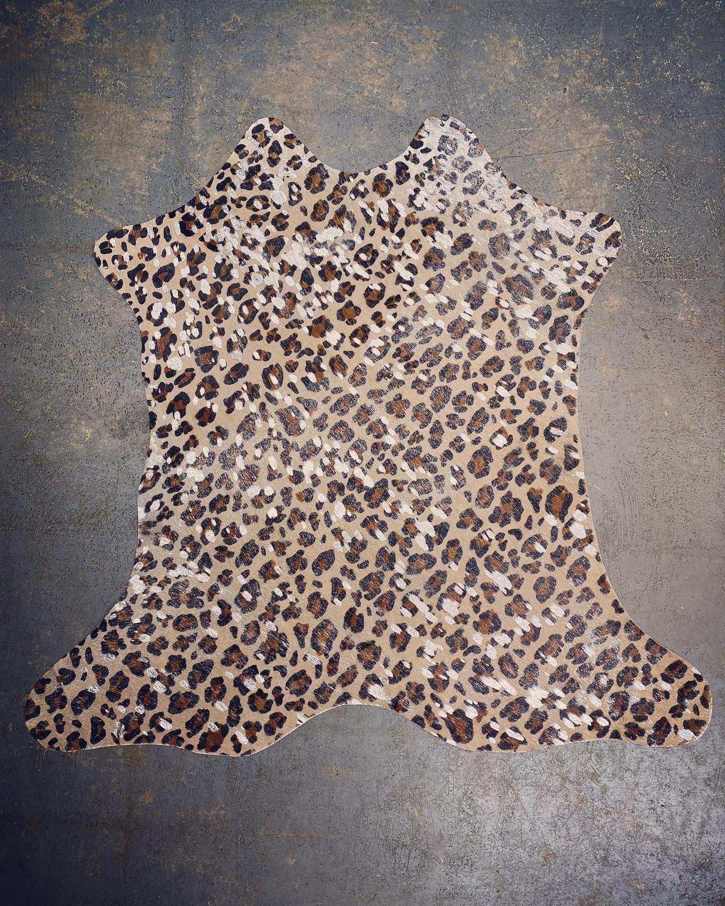 Silver Acid Wash Leopard Print On Brown calve